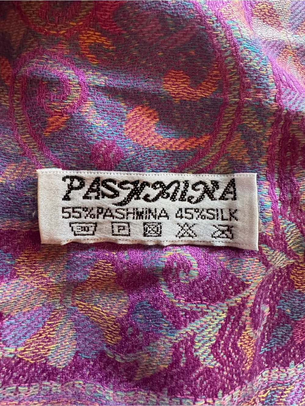 Women’s Silk & Pashmina Scarf Wrap Shawl Purple Paisley 72 x 30 In Fringe EUC